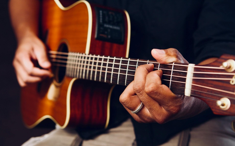 Guitar, đàn guitar, đàn ghi ta, nhạc cụ, instrument, âm nhạc, music, giải trí, entertainment - Brent Keane