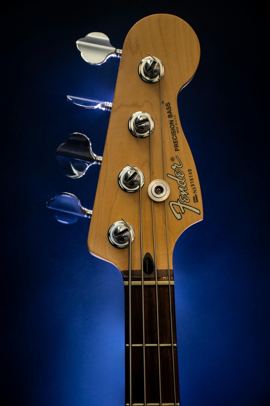 Guitar điện, guitar, đàn guitar, đàn ghi ta, nhạc cụ, instrument, âm nhạc, music, giải trí, entertainment - Brett Sayles