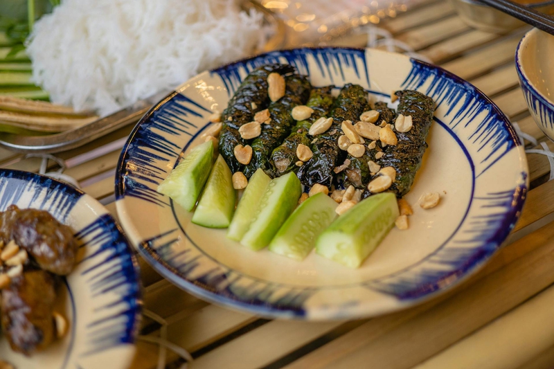 Bò lá lốt, bò lụi, bò nướng, thịt bò, món ăn Việt Nam, Việt Nam, ẩm thực, food - FOX