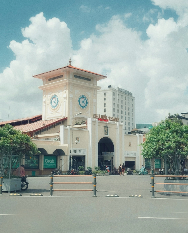 Chợ Bến Thành, Bến Thành market, Ho Chi Minh city, thành phố Hồ Chí Minh, bầu trời, sky, wallpaper, background - Anh Nguyen