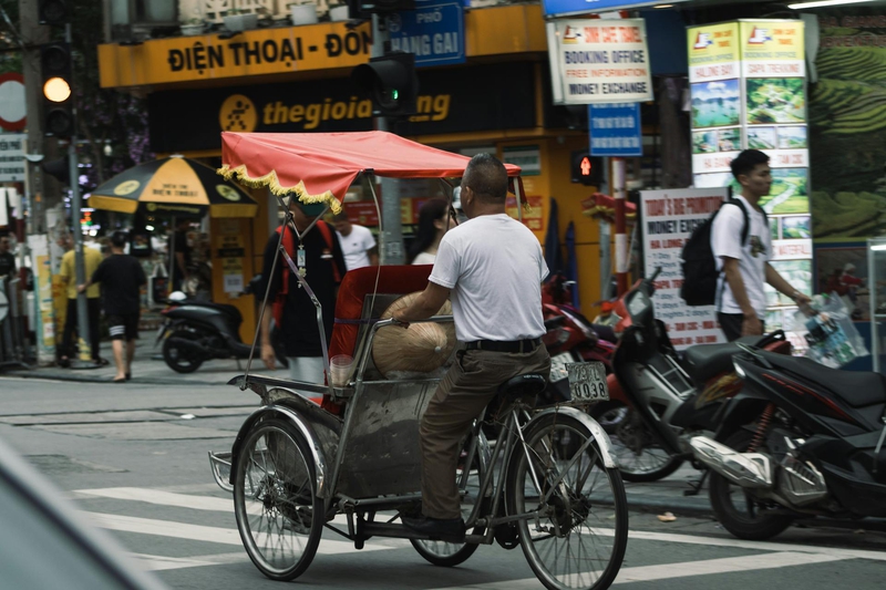 Xích lô, cyclo, Vietnam, Việt Nam, người lái xích lô, cyclo driver - Nimit N