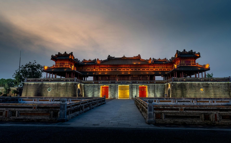 Hoàng thành Huế, Hue Imperial City, Huế, Việt Nam, kiến trúc cung đình, royal architecture, ánh sáng ban đêm, night light, di sản thế giới, world heritage, di tích lịch sử - Quang Nguyen Vinh