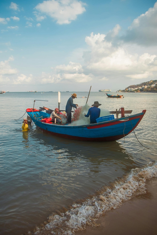 Thuyền đánh cá, fishing boat,  biển, sea, Việt Nam, Vietnam, ngư dân, fisherman, wallpaper, background- Nguyen Trung Hieu