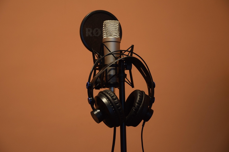 Micro, microphone, mic, thu âm, phòng thu, karaoke, giải trí, entertainment - AndNowProjekt