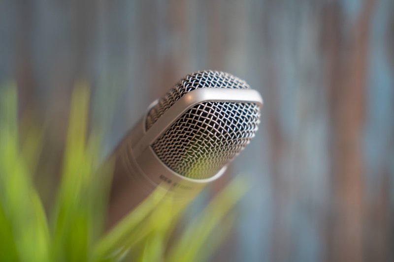 Micro, microphone, mic, thu âm, phòng thu, karaoke, giải trí, entertainment - Creativegen