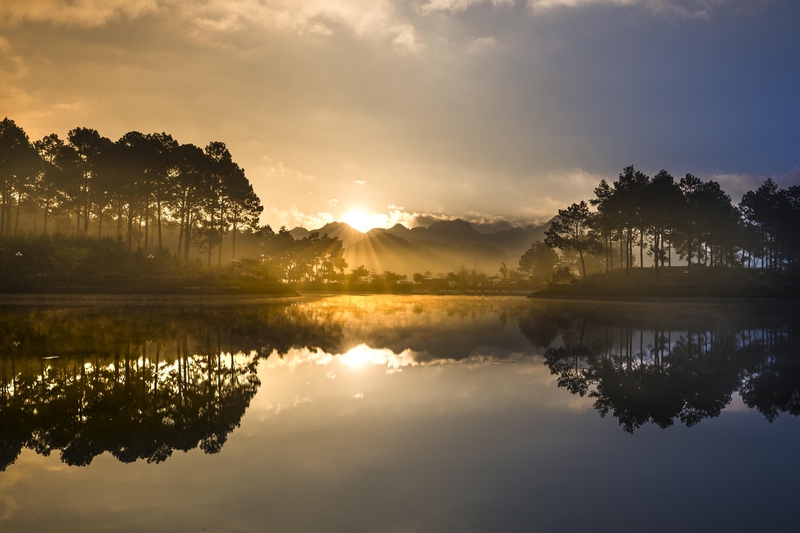Hồ nước, lake, hoàng hôn, sunset, rừng thông, pine forest- Quangpraha 6