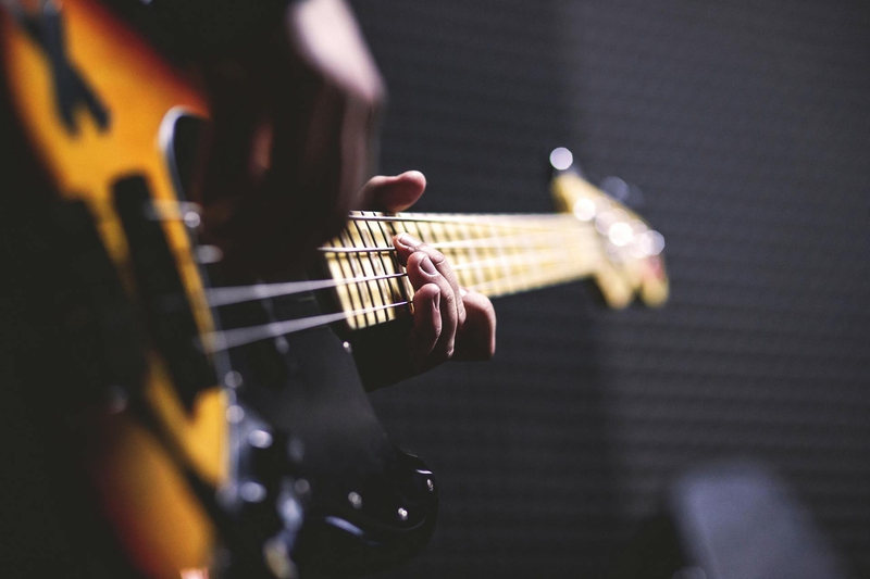 Đàn, đàn ghi ta, guitar, guitar điện, ghi ta điện, giải trí, entertainment - freestocks.org