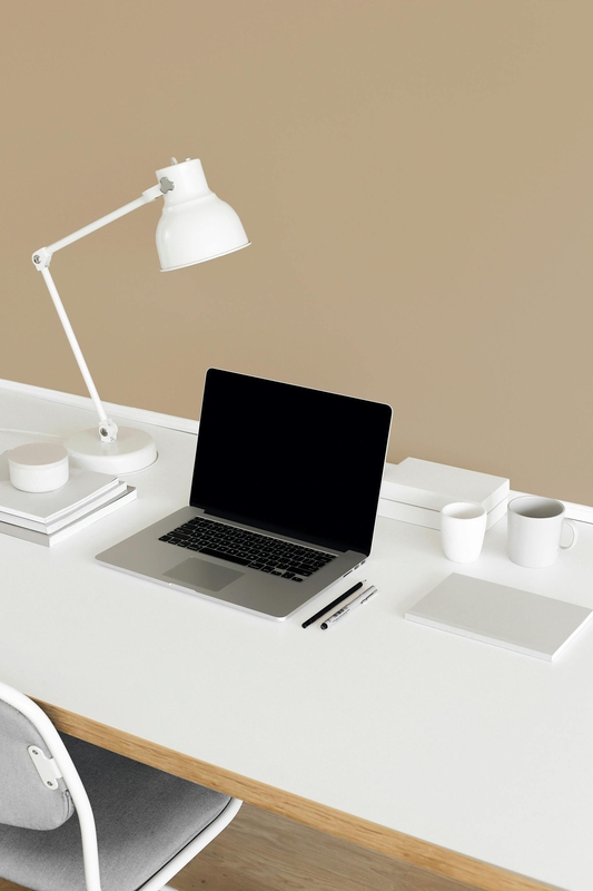 Văn phòng, office, bàn làm việc, phòng làm việc, bàn, desk, tài liệu, folder, laptop, máy tính - Marina Podrez