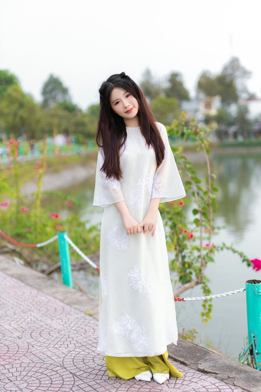 Áo dài, con gái, sinh viên, student, truyền thống, Việt Nam, cô gái, girl - Sơn Ngọc 16