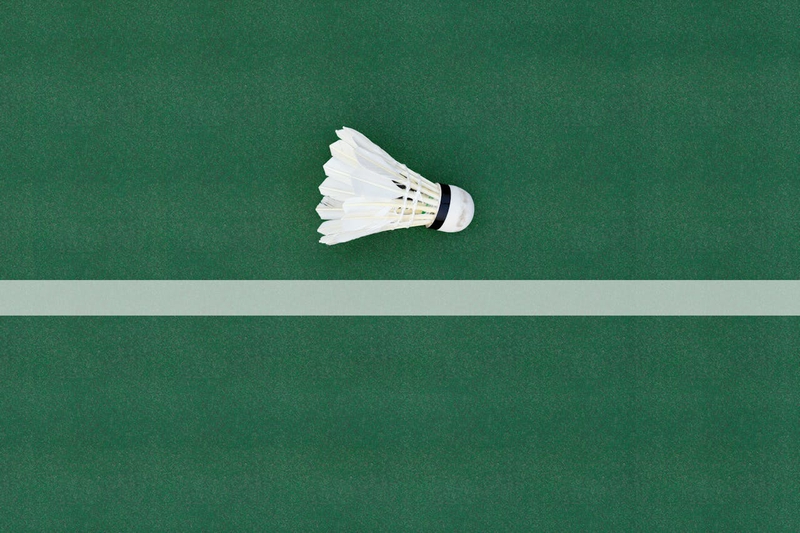 Cầu lông, badmintone, quả cầu, shuttlecock, green court, sân xanh, white line, đường trắng, sport, thể thao  - Saif71.com