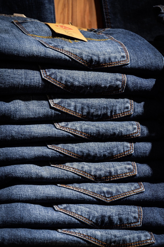Jeans, quần jean, denim, vải bò, folded, gấp gọn, blue, xanh dương, fashion, thời trang - jarmoluk