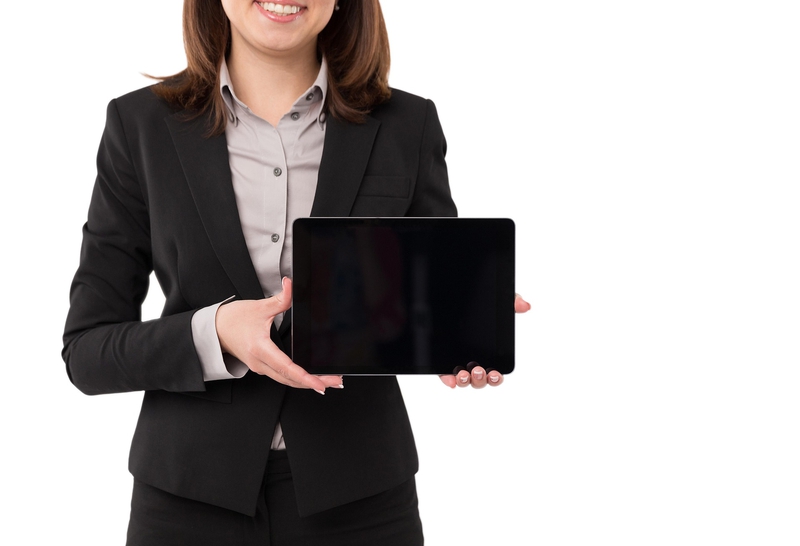 Ipad, người, person, cầm tay, holding hands, điện tử, cộng nghệ, technology - Mariakray 3