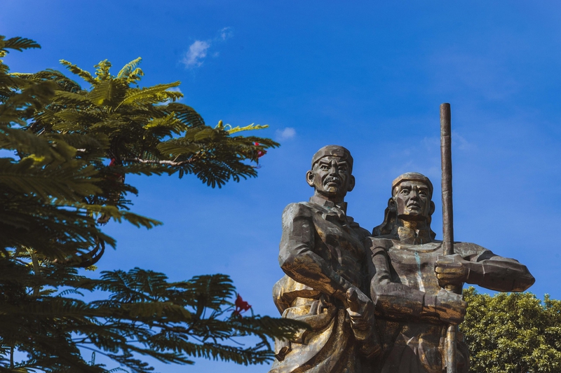 Tượng, anh hùng, Việt Nam, statue, hero, Vietnam-Vien_beos