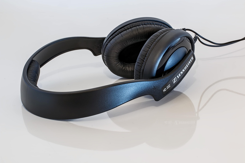 Tai nghe, điện tử, headphones, electronics, cộng nghệ, technology -stevepb