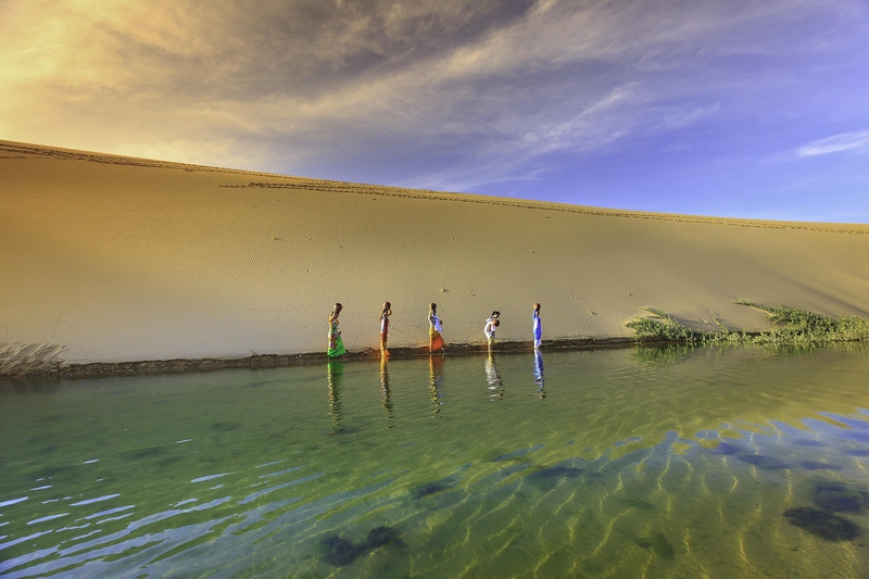 Cát vàng, đồi cát, trẻ em, yellow sand, sand dunes, children  - Quangpraha 2