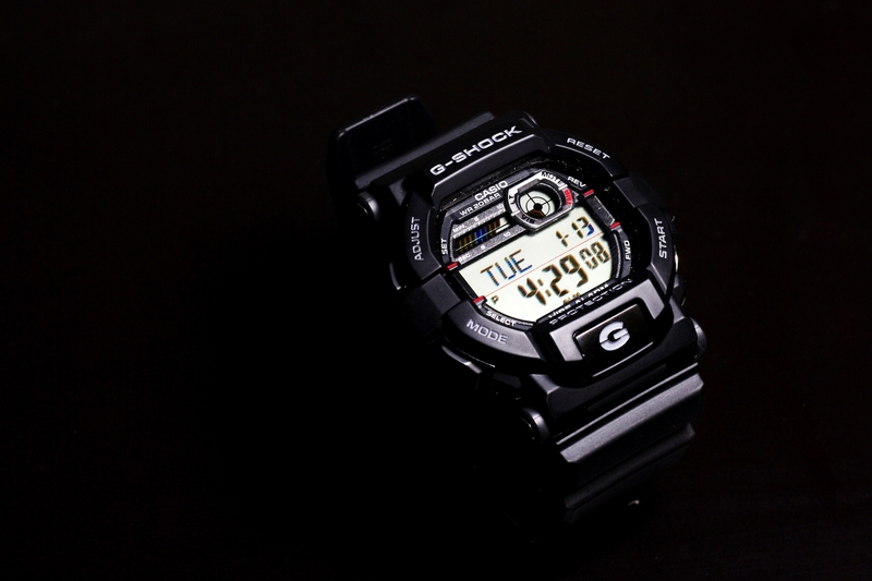 Đồng hồ điện tử, phụ kiện, digital watch, accessory  -  Pexels