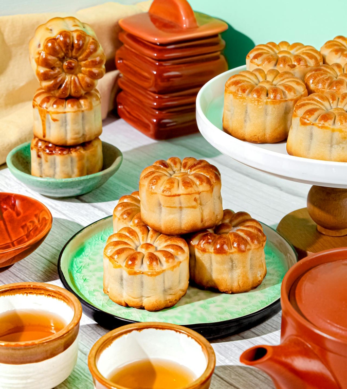 Tết trung thu, mooncake festival, mooncake, bánh trung thu, traditional cake, bánh truyền thống, festive food - SD CREATIVES PH
