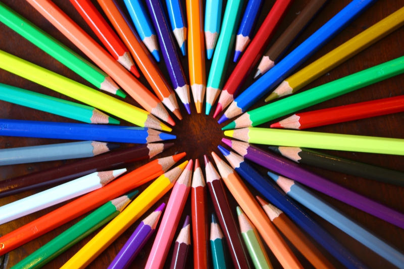 Bút chì, bút màu, bảng màu, pencils, crayons, palettes -YEYEQINQIN