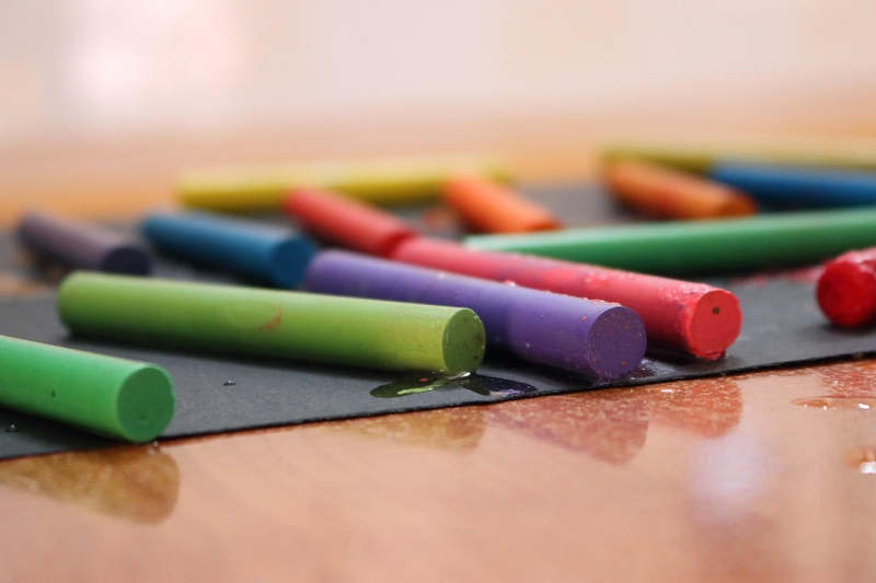 Bút chì, bút màu, bảng màu, pencils, crayons, palettes -paulosnsilva