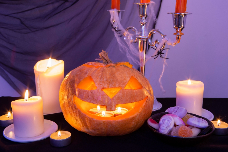 Bánh kem, bàn tiệc, lễ hội hóa trang, không khí halloween, cake, orange juice, party table, carnival, halloween atmosphere - G-tydus 3