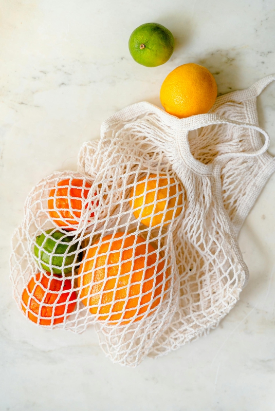 Chanh, quýt, táo, trái cây, giỏ lưới, giỏ, lemon, tangerine, apple, fruit, mesh basket, basket- Antoni Shkraba Studio