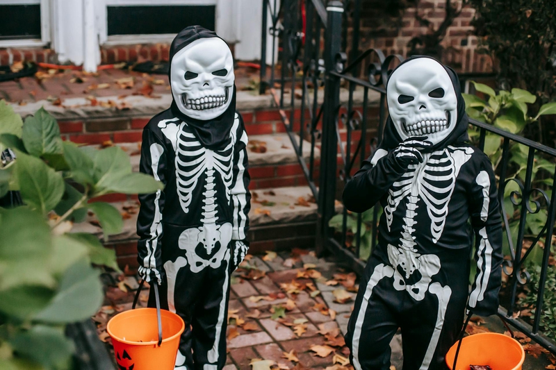 Halloween, con ma, ghost, lễ lội hóa trang, lễ hội, festival, sự kiện, event, horrible - Charles Parker 4