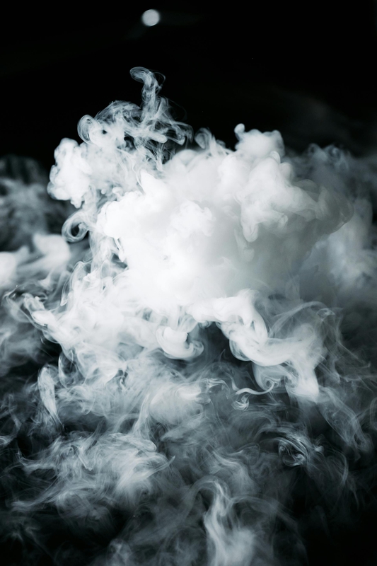 Khói, sương mù, ánh sáng, hiệu ứng khói, tối, smoke, fog, light, smoke effect, dark- cottonbro studio 3