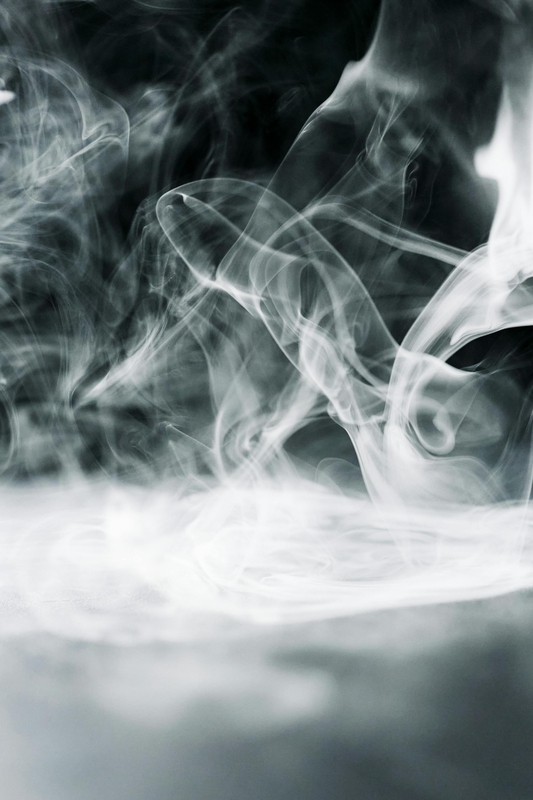 Khói, sương mù, ánh sáng, hiệu ứng khói, tối, smoke, fog, light, smoke effect, dark- cottonbro studio 2