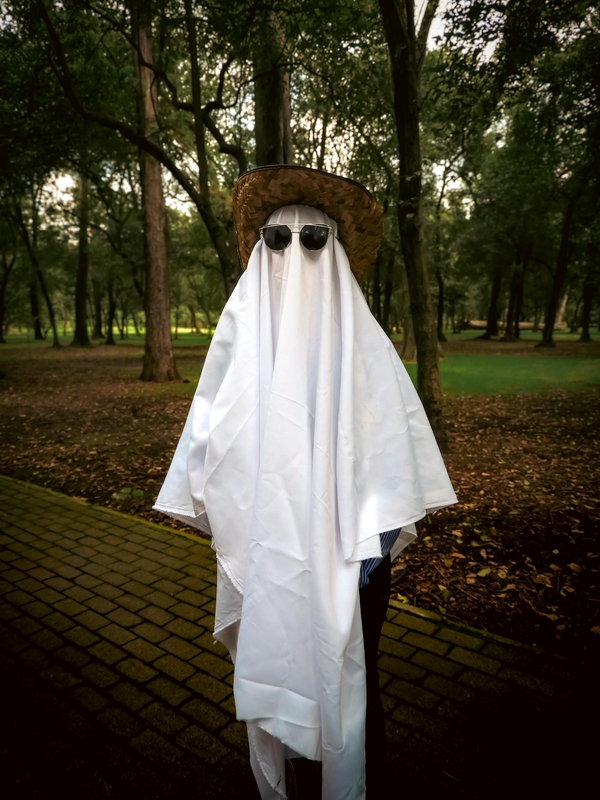 Ma, ghost, con ma, halloween, hóa trang, lễ hội hóa trang, lễ hội ma quái, festival - Ericka Sánchez 2