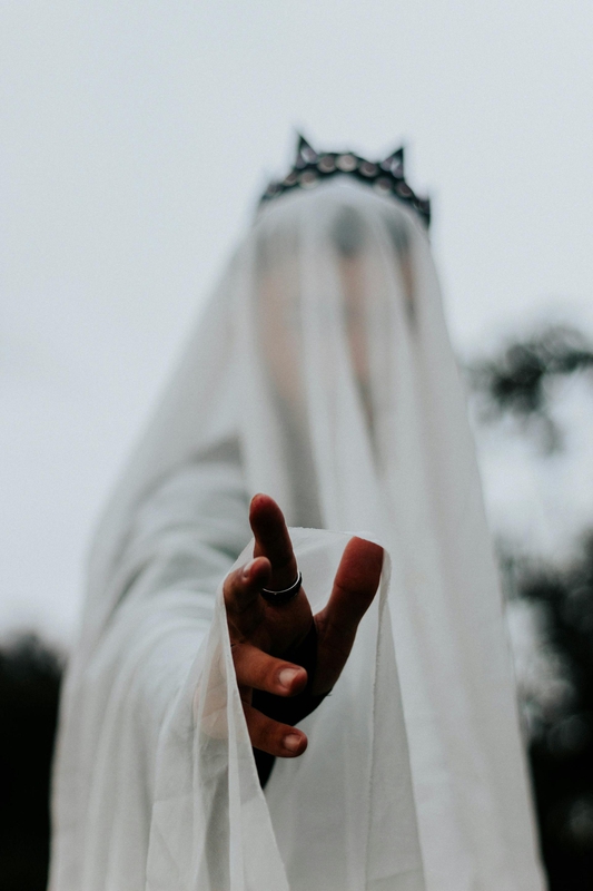 Ma, ghost, con ma, halloween, hóa trang, lễ hội hóa trang, lễ hội ma quái, festival - Gabi Santana
