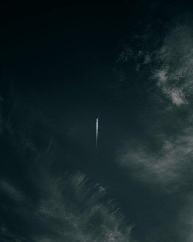 Mây, trời, khói, máy bay, nền, hình nền, smoke, plane, clouds, sky, background -Glaison Francis