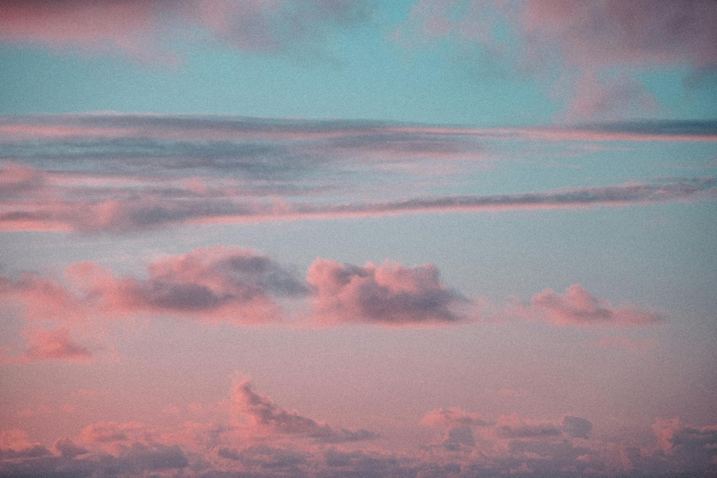 Mây, trời, màu tím, màu hồng, nền, clouds, sky, purple, pink, background -Jess Loiterton