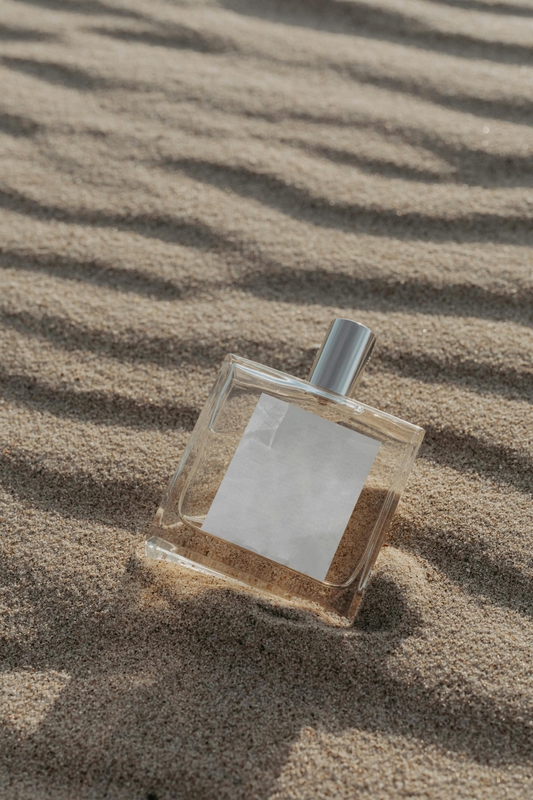 Nước hoa, perfume, mỹ phẩm, cosmetic, làm đẹp, beauty, sản phẩm, quảng cáo - Kaboompics