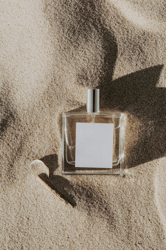 Nước hoa, perfume, mỹ phẩm, cosmetic, làm đẹp, beauty, sản phẩm, quảng cáo - Kaboompics 1