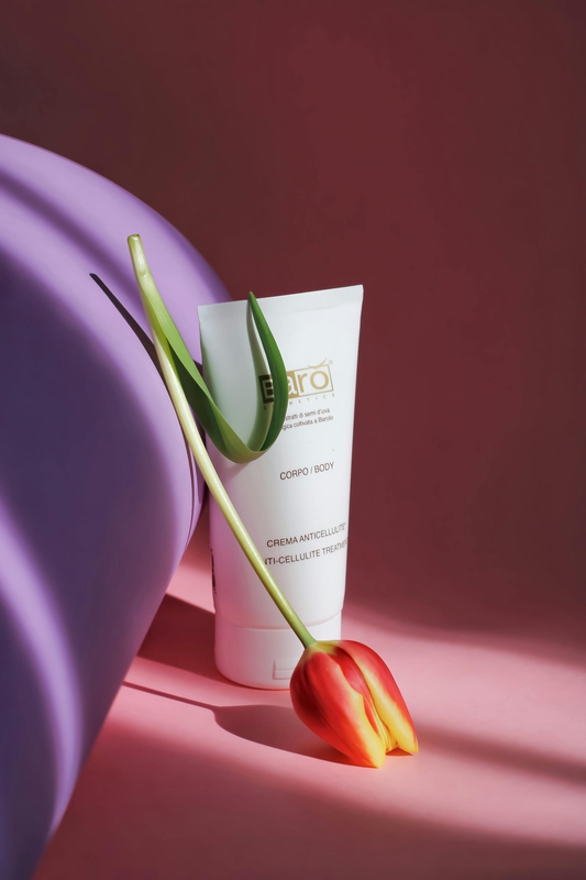 Mỹ phẩm, cosmetic, làm đẹp, beauty, kem dưỡng, kem, sản phẩm, quảng cáo - Nati