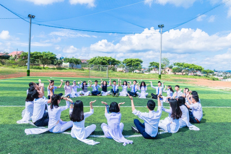 Học sinh, sinh viên, tập thể, bạn bè, kỷ niệm, vui vẻ, students, group, friends, memories, fun - HONG SON 5