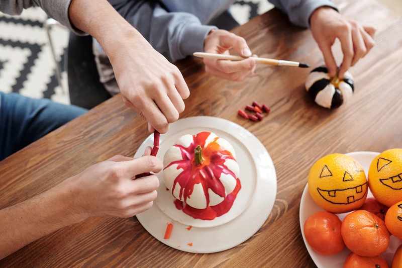 Halloween, bí đỏ, thủ công, tô vẽ, lễ hội, pumpkin, crafts, painting, festival -  Daisy Anderson