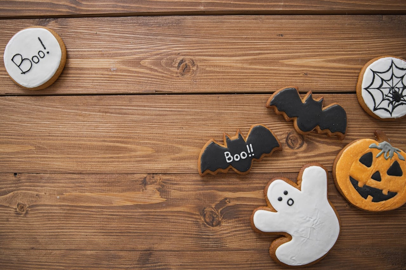 Halloween, bánh quy, bánh bí đỏ, bánh con dơi, bánh con ma,  lễ hội, cookies, pumpkin pie, bat cake, ghost cake, festival - Monstera Production 5