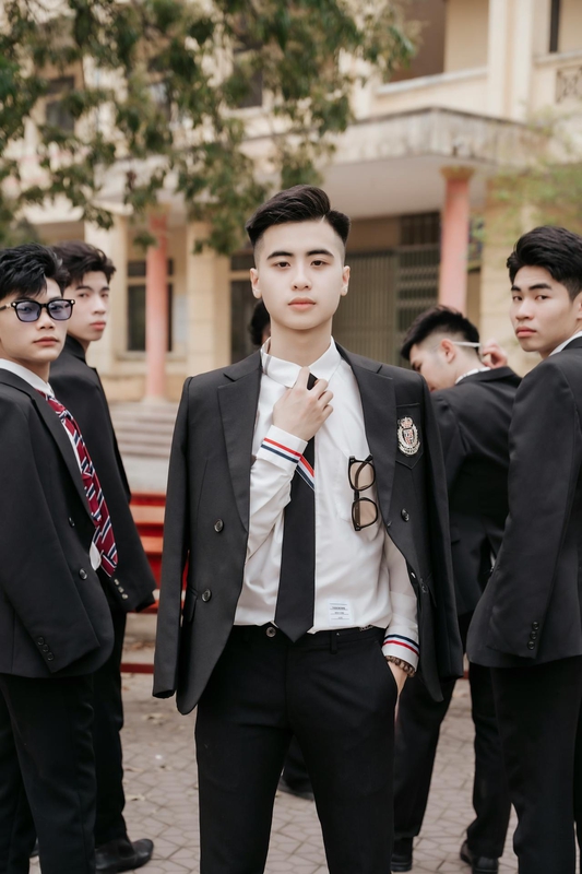 Học sinh, kỷ yếu, tập thể, bạn bè, kỷ niệm, vui vẻ, students, yearbook, group, friends, memories, fun - Green odette 13