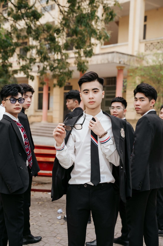 Học sinh, kỷ yếu, tập thể, bạn bè, kỷ niệm, vui vẻ, students, yearbook, group, friends, memories, fun - Green odette 14