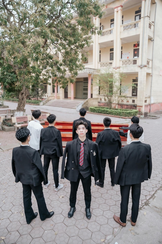 Học sinh, kỷ yếu, tập thể, bạn bè, kỷ niệm, vui vẻ, students, yearbook, group, friends, memories, fun - Green odette 10