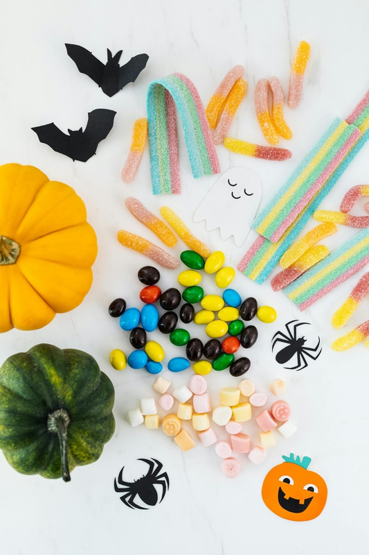 Kẹo, kẹo ngọt, bánh ngọt, bánh, cake, candy, halloween, lễ hội hóa trang, lễ hội ma quái, festival - Karola G