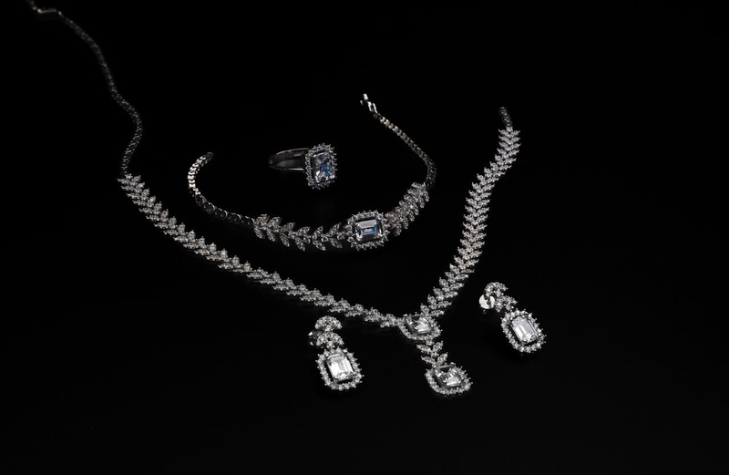 Trang sức, kim cương, đính đá, jewelry, diamonds, gemstones, royal  - Quang Viet Nguyen 3