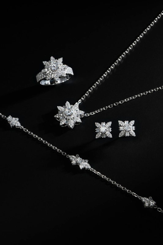 Trang sức, kim cương, đính đá, jewelry, diamonds, gemstones, royal  - Quang Viet Nguyen 6