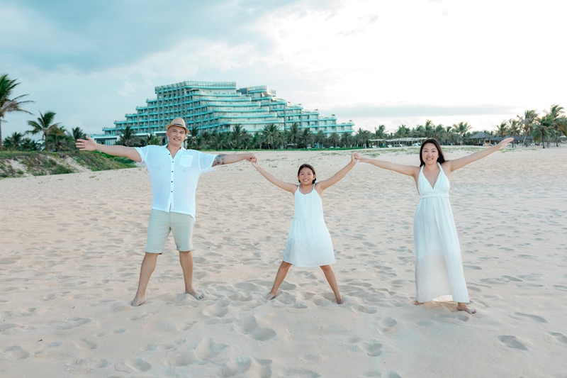 Gia đình, family, cha mẹ và con, yêu thương, hạnh phúc, parents and children, love, happiness - Võ Văn Tiến 3
