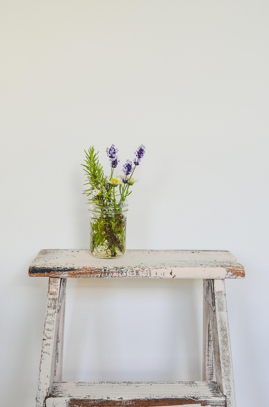 Bình hoa, lọ hoa, bàn, ghế, vải, chairs,towels- hudsoncrafted