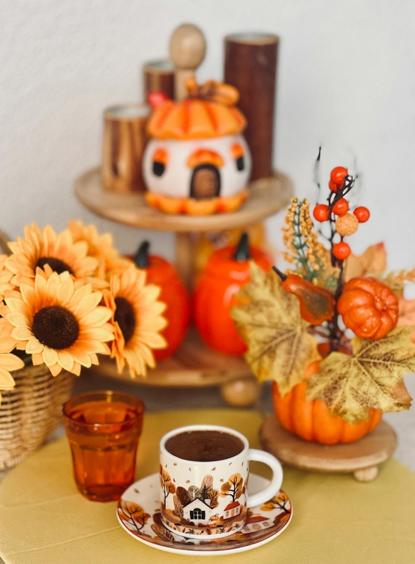 Halloween, ly, cốc sứ, dụng cụ trang trí halloween, bí đỏ, hoa khô, không gian, cups, ceramic mugs, halloween decorations, pumpkins, dried flowers, space-yasminizm 2