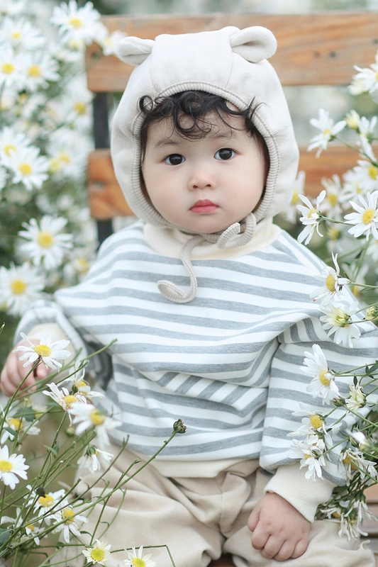 Em bé, trẻ em, con gái, girl, kids, chụp ảnh, vui vẻ- Mochi mochi