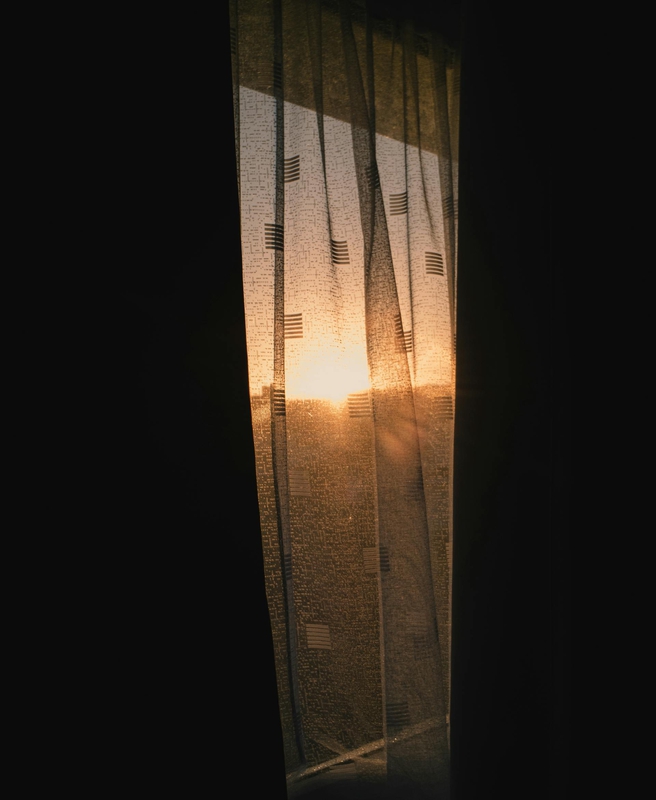 Cửa sổ, phòng ngủ, ánh nắng, tối, window, bedroom, sunlight, dark- Lisa from Pexels