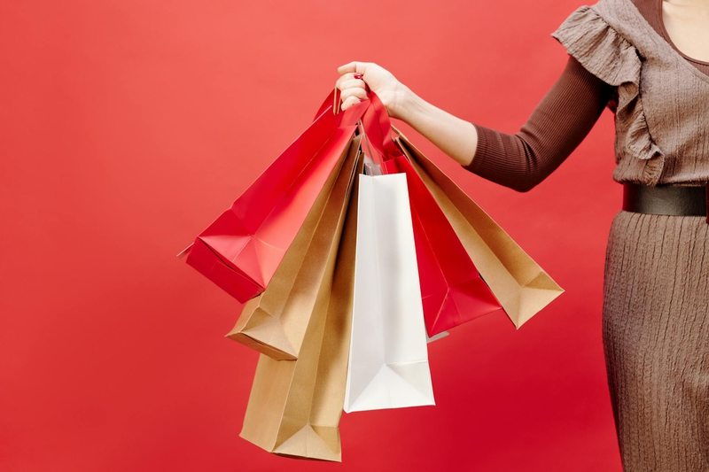 Túi giấy, tay, sale, mua sắm, paper bag, hand, shopping- Max Fischer